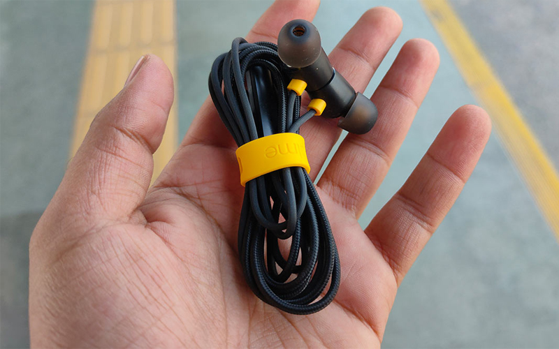 Headphones under 1000