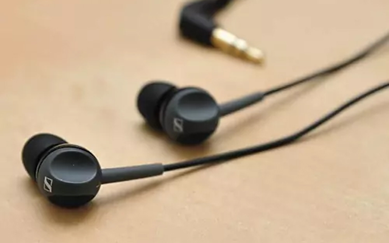 Headphones under 1000